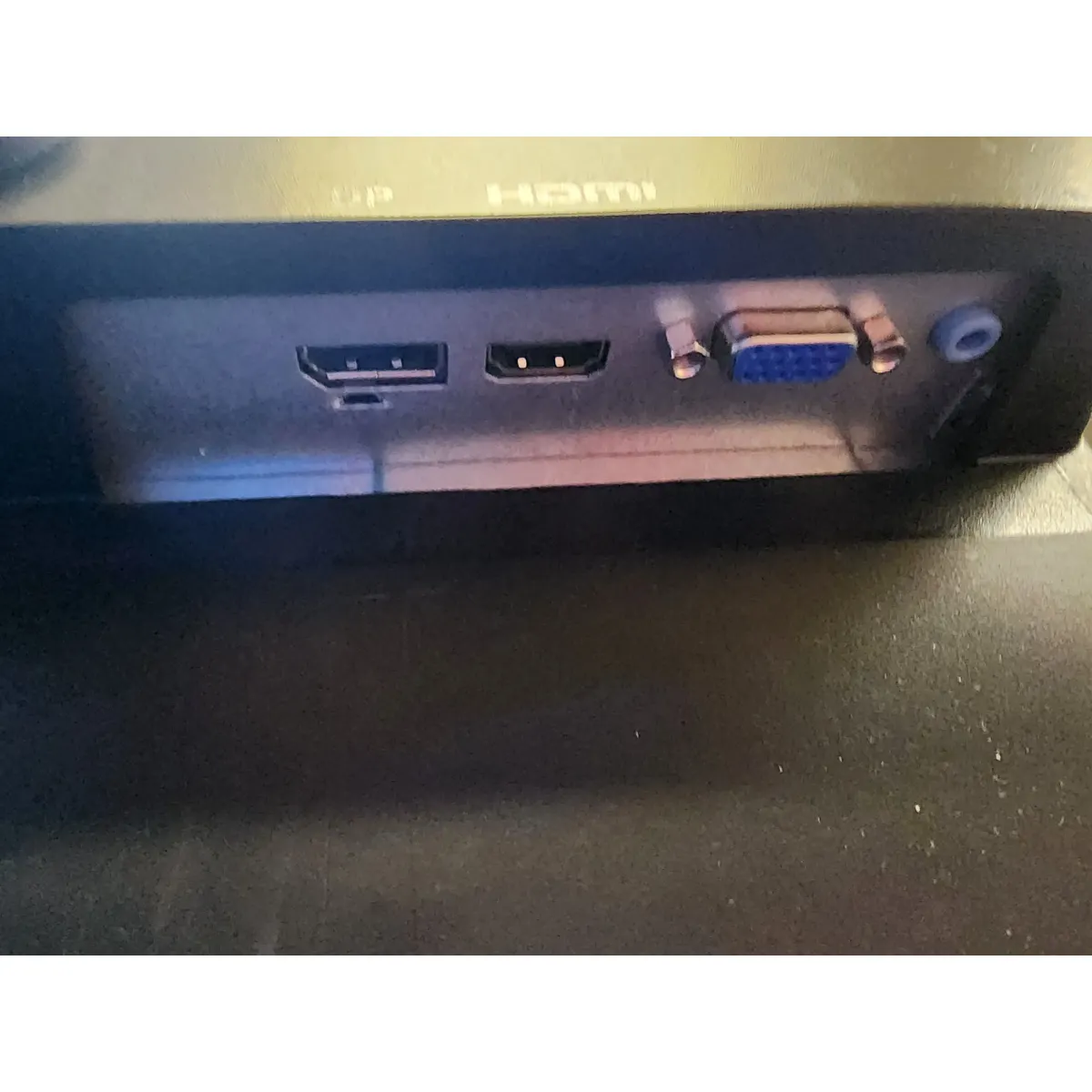 ViewSonic VG2239Smh 22" Monitor LED VA 1920x1080 HDMI DP VGA USB hangszóró VESA PIVOT fekete #4