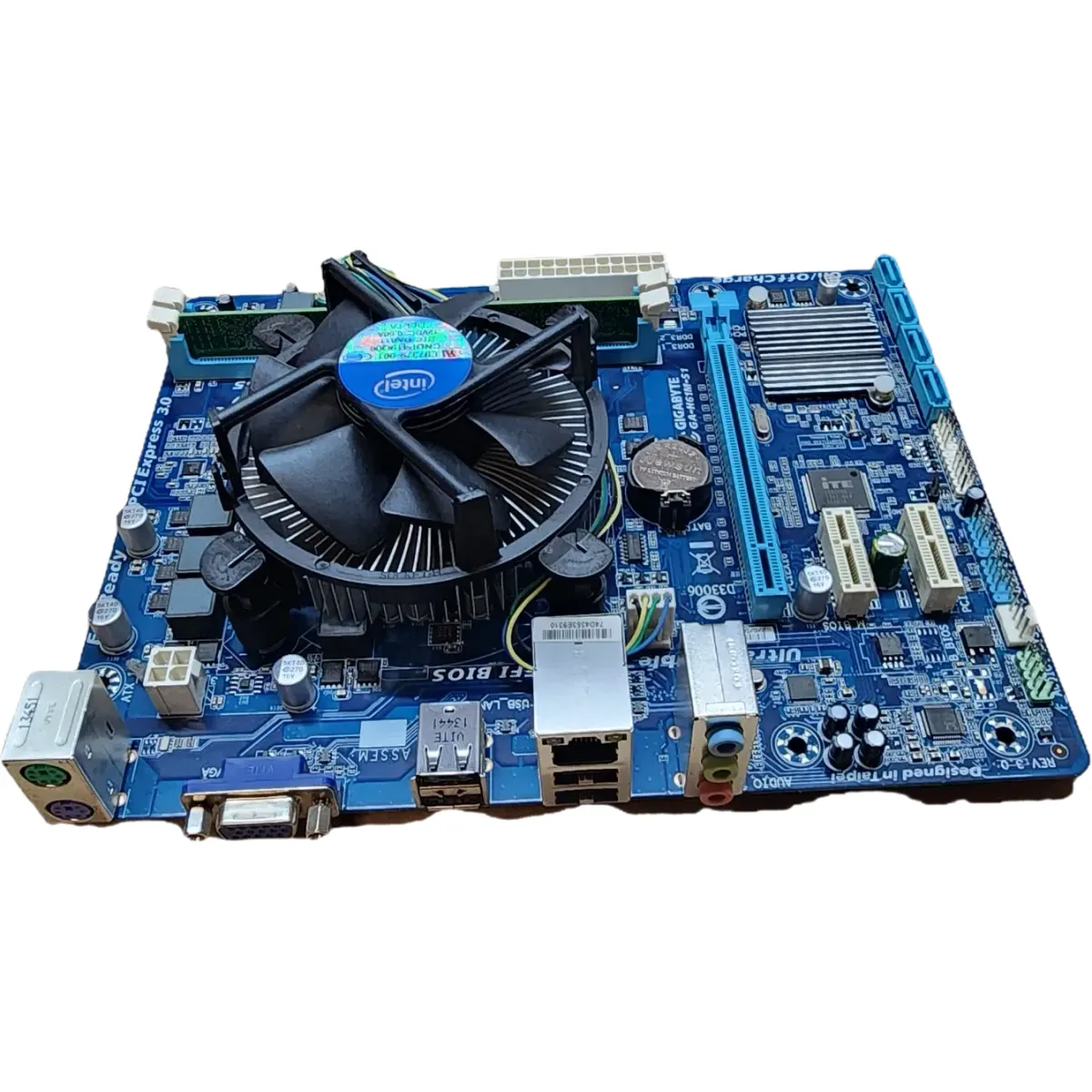 Gigabyte GA H61M-S1 REV 3.0 alaplap Core i3-3240 H61 1155LGA 1x4GB DDR3 Intel HD Graphics Félgép #1