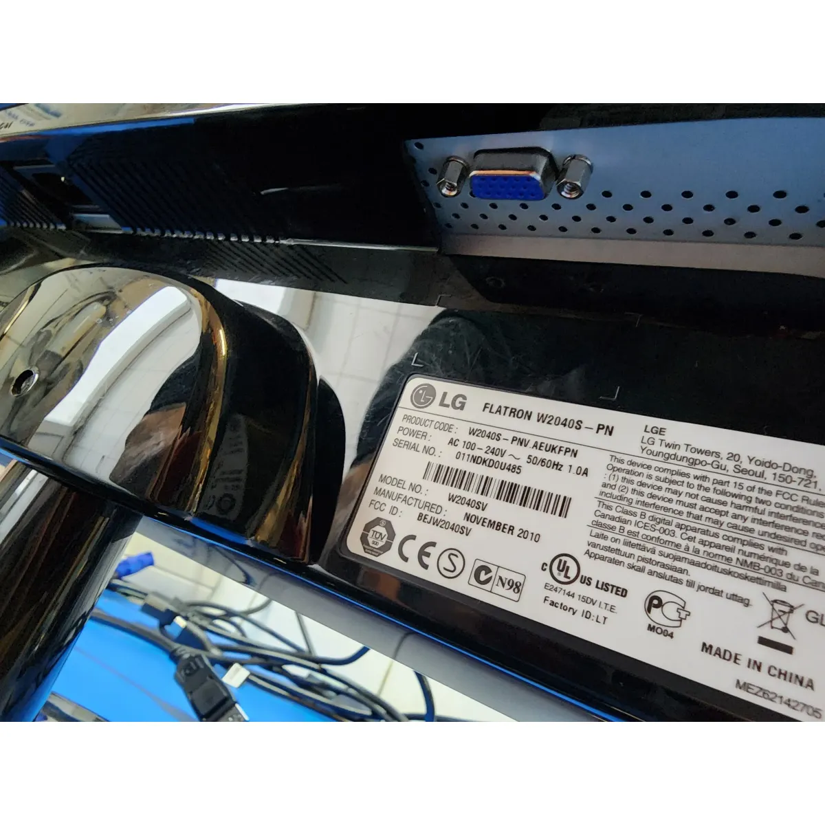 LG Flatron W2040S-PN Monitor LCD 1600x900 VGA Fekete #5