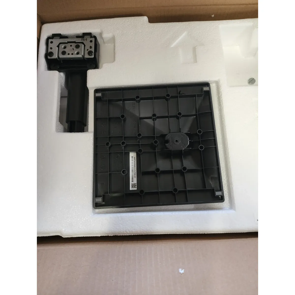 LG 22MK400H-B 22" Monitor TN 1920x1080 75Hz HDMI VGA fejhallgató VESA fekete #3