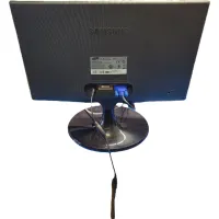 Samsung S19C300B 18.5" Monitor 1366x768 LED 5ms fekete #4