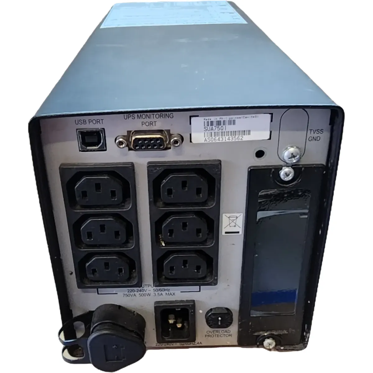 APC Smart-UPS Sua750i szünetmentes tápegység új akkumulátorokkal #3