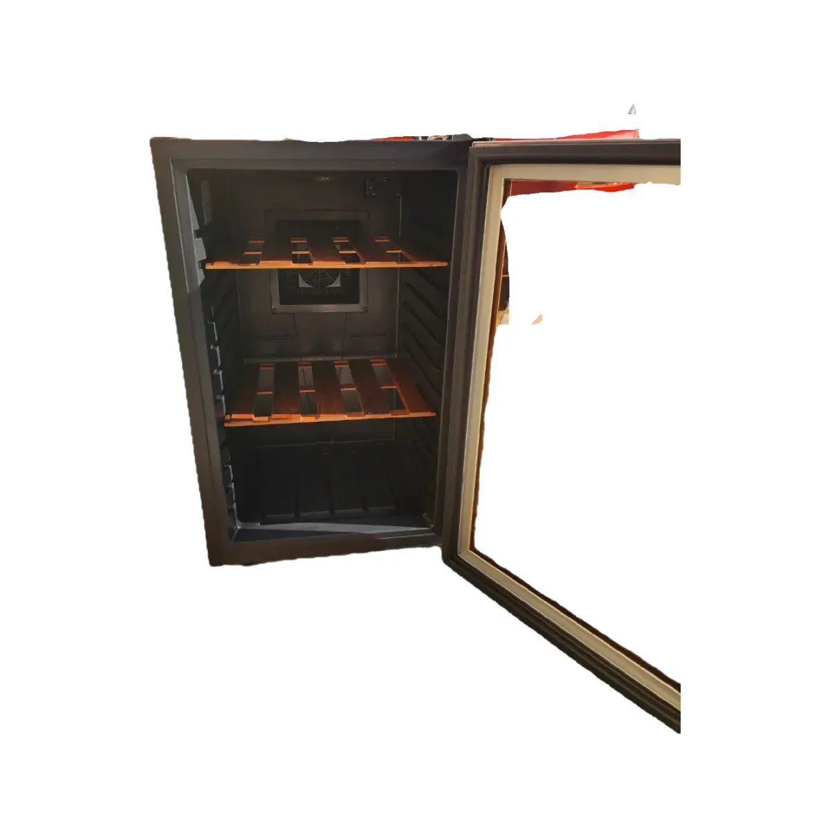 Baumatic BW28 Borhűtő 28 palack szabadonálló #2