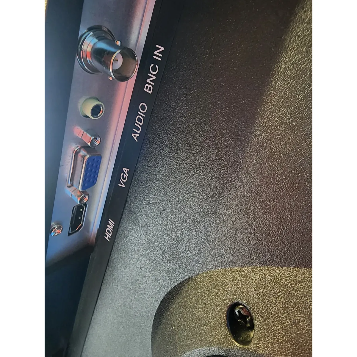 Hikvision DS-D5021FC 21" Monitor LCD 1920×1080 HDMI VGA BNC hangszóró VESA fekete #4