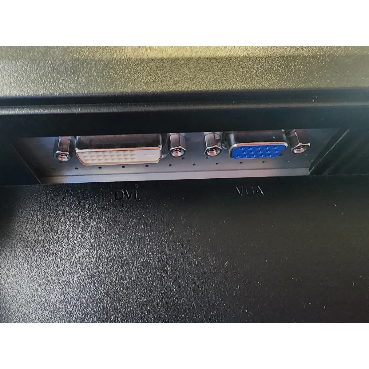 HP S2331a 23" Monitor TN 1920x1080 DVI VGA VESA fekete #4