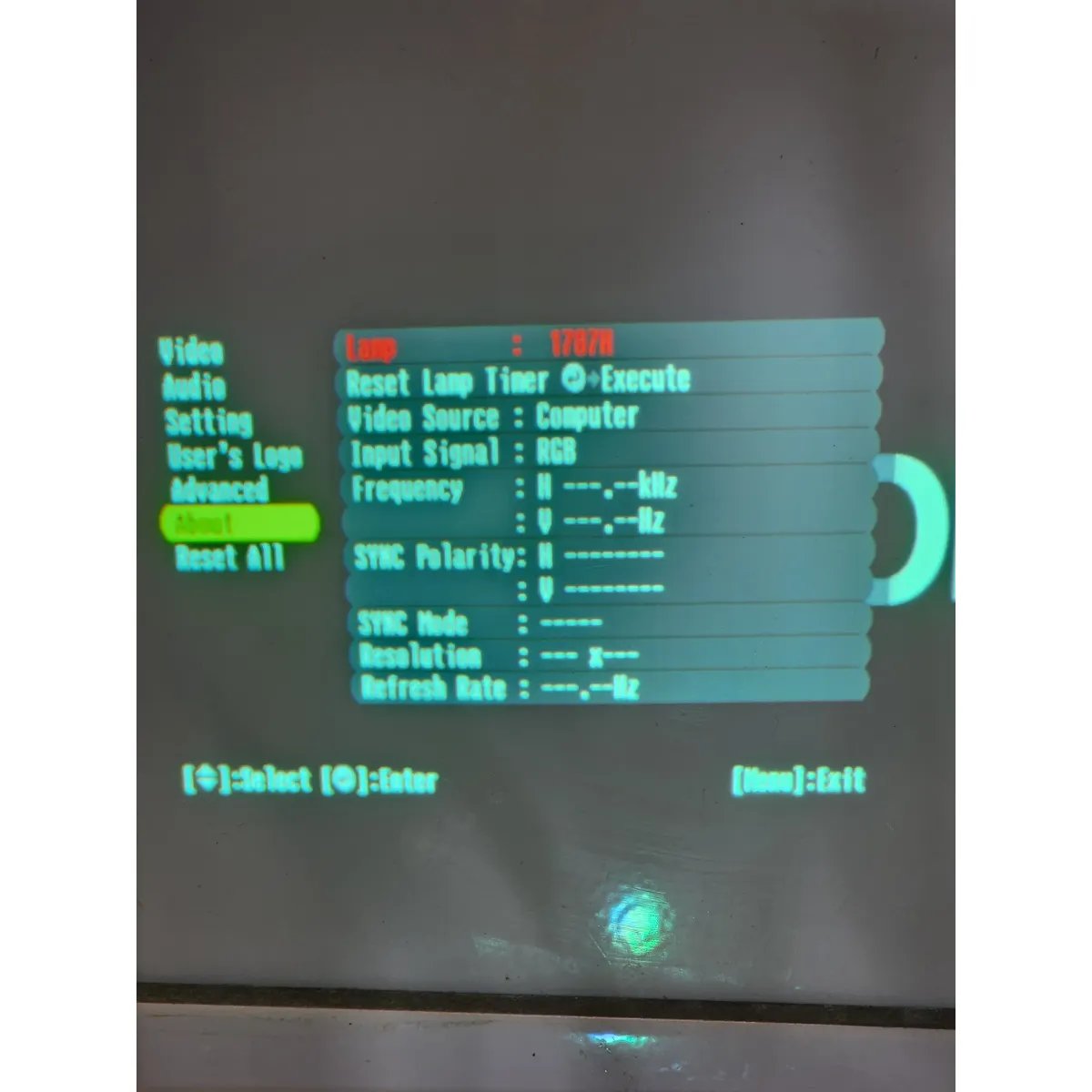 Epson EMP-73 LCD Projektor 1787 óra üzemidő 1024x768 1500 lumen VGA USB szürke #6