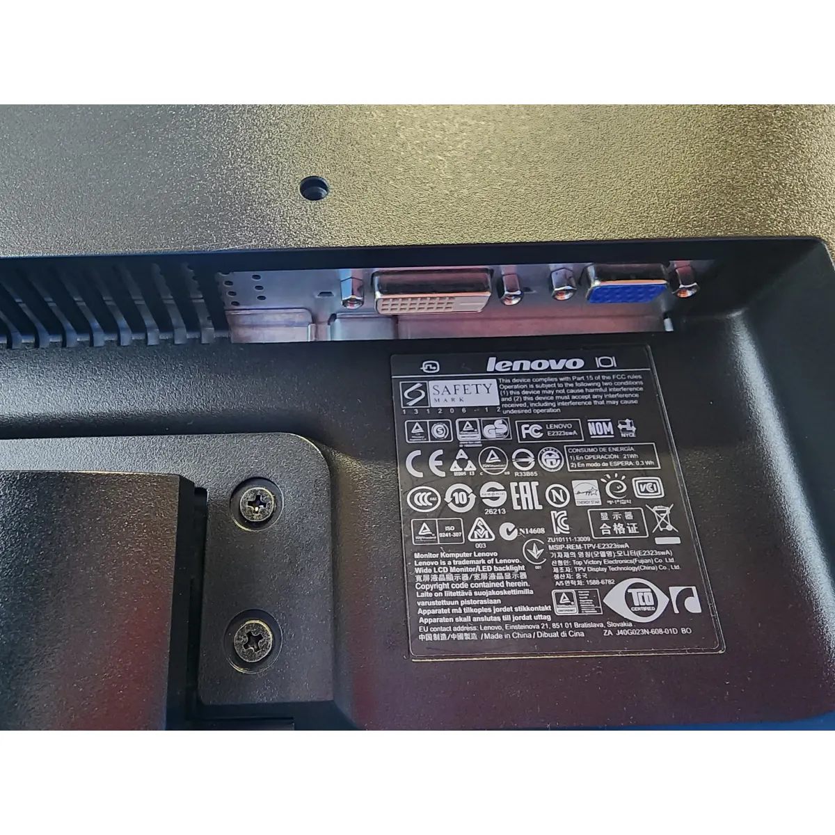 Lenovo ThinkVision E2323 23" Monitor LED 1920x1080 VGA DVI USB VESA fekete #3