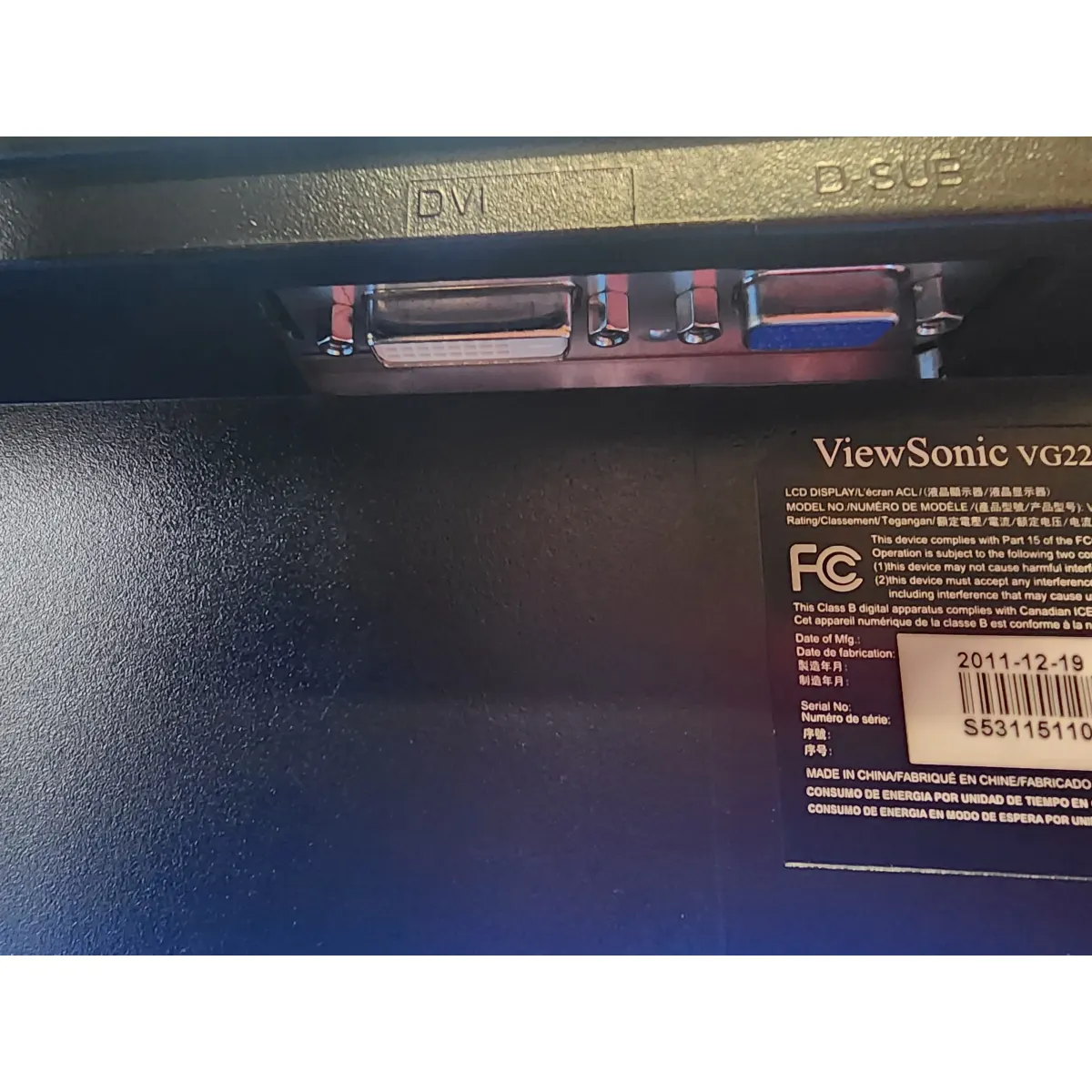 ViewSonic VG2236wm-LED 22" Monitor TFT 1920×1080 DVI VGA VESA PIVOT fekete #3